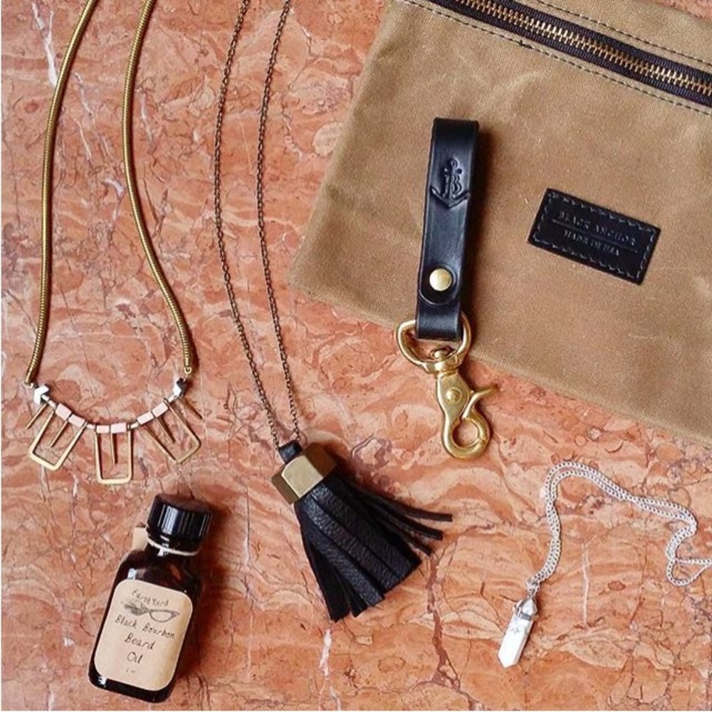 ✖️AMBEDO Necklace✖️